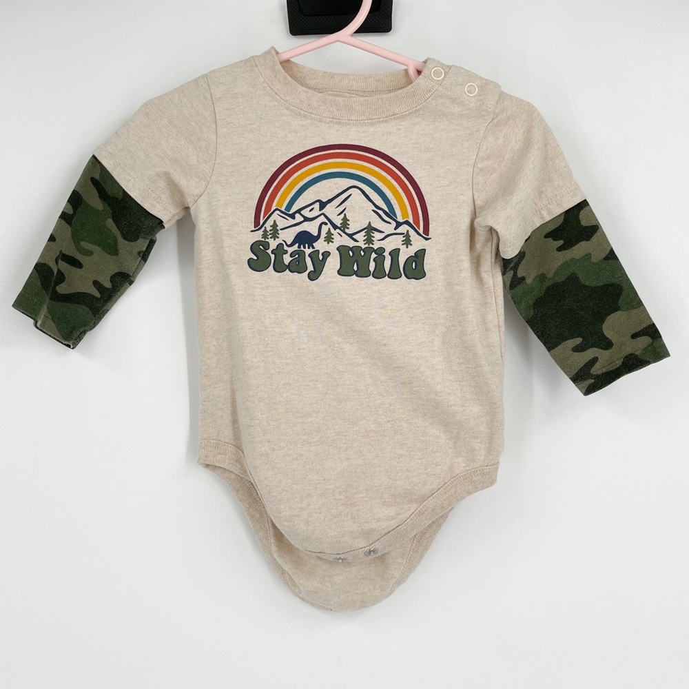 Garaninals Stay Wild One Piece With Snap Button Bottom Snap Button Collar 6-9M